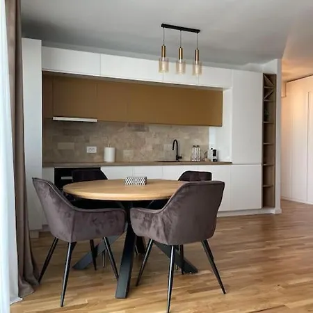 Modern 1bdr Baneasa Lägenhet *