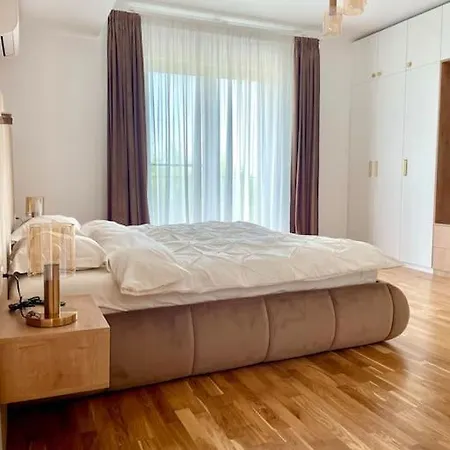 Lägenhet Modern 1bdr Baneasa Bukarest