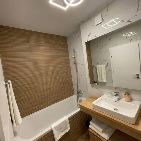 Lägenhet Modern 1bdr Baneasa