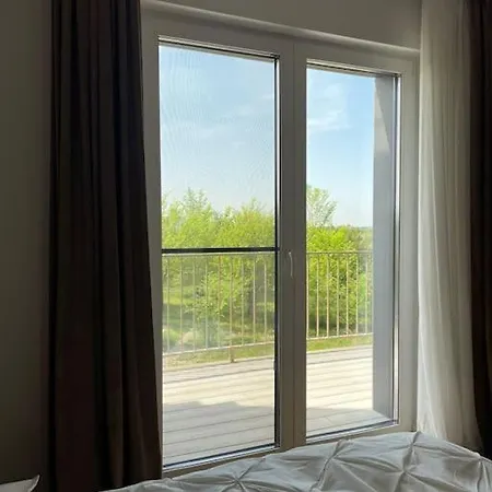 Modern 1bdr Baneasa 公寓